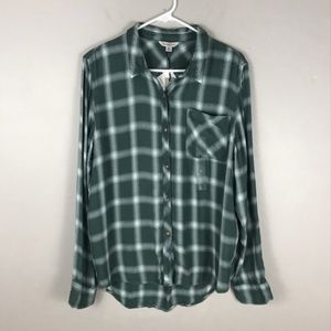 Calvin Klein Jeans Flannel Green Button Down. M.